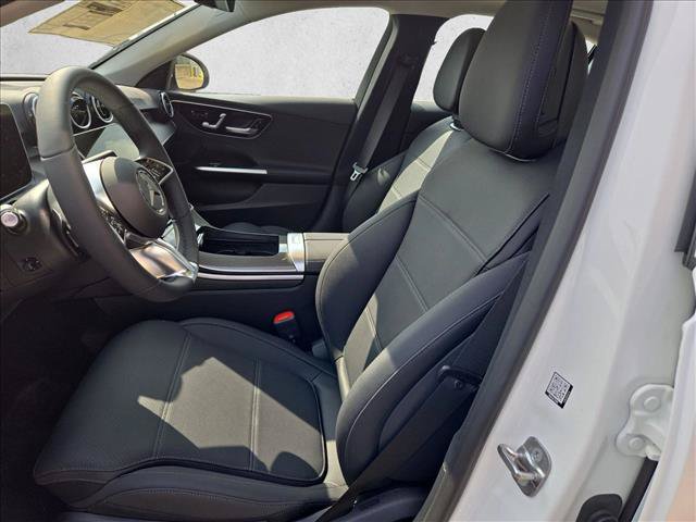 New 2026 Mercedes-Benz C 300 Sedan image 4