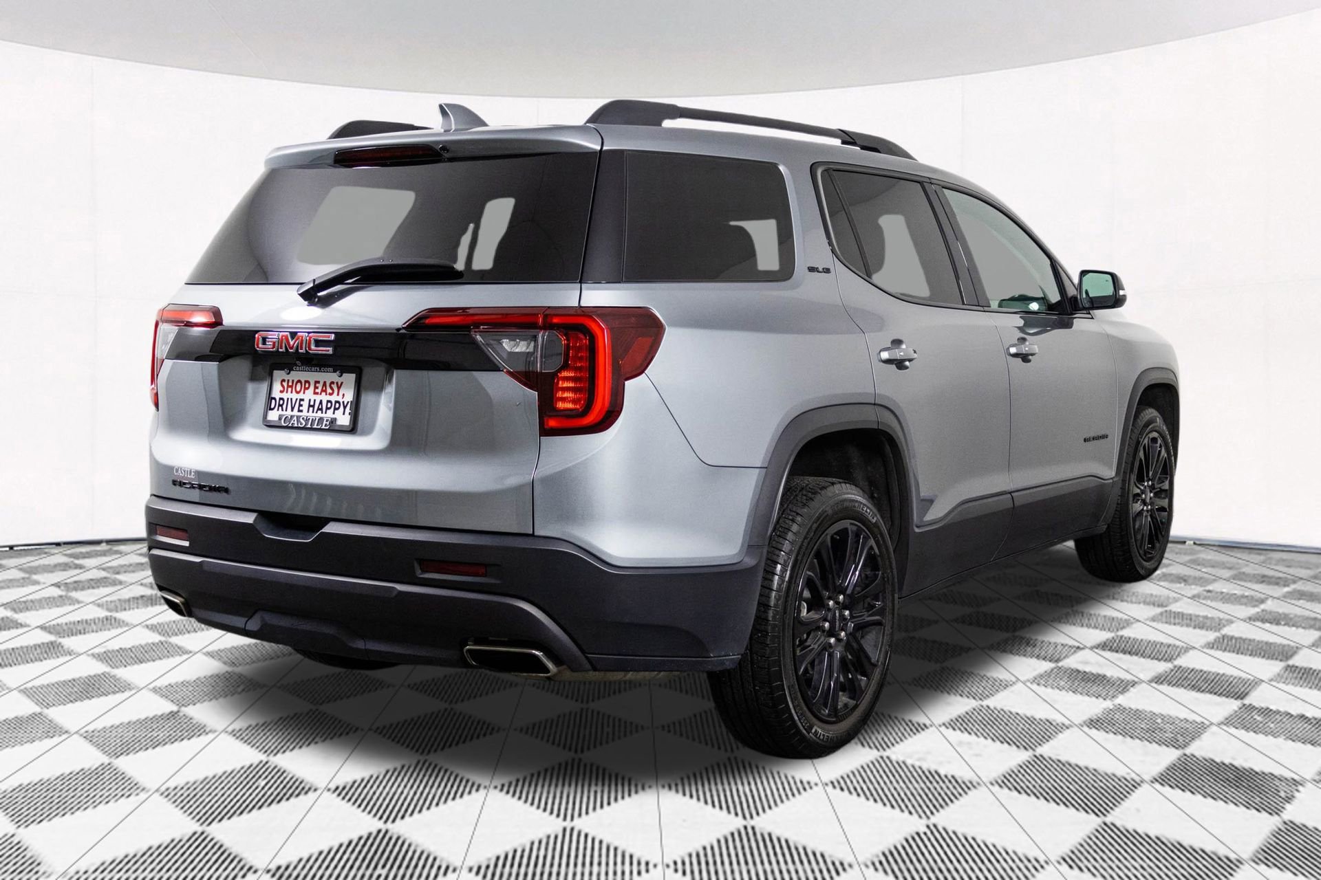 Certified 2023 GMC Acadia SLE w/ Driver Convenience Package image 16