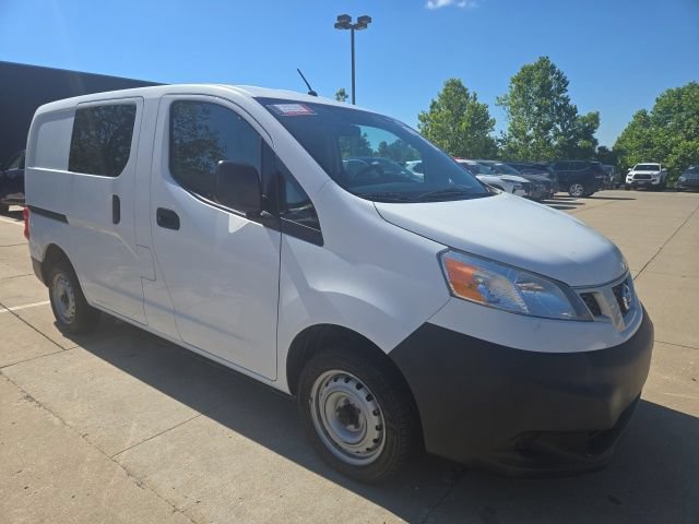 Used 2015 Nissan NV200 S w/ Cruise Control Package FWD image 1