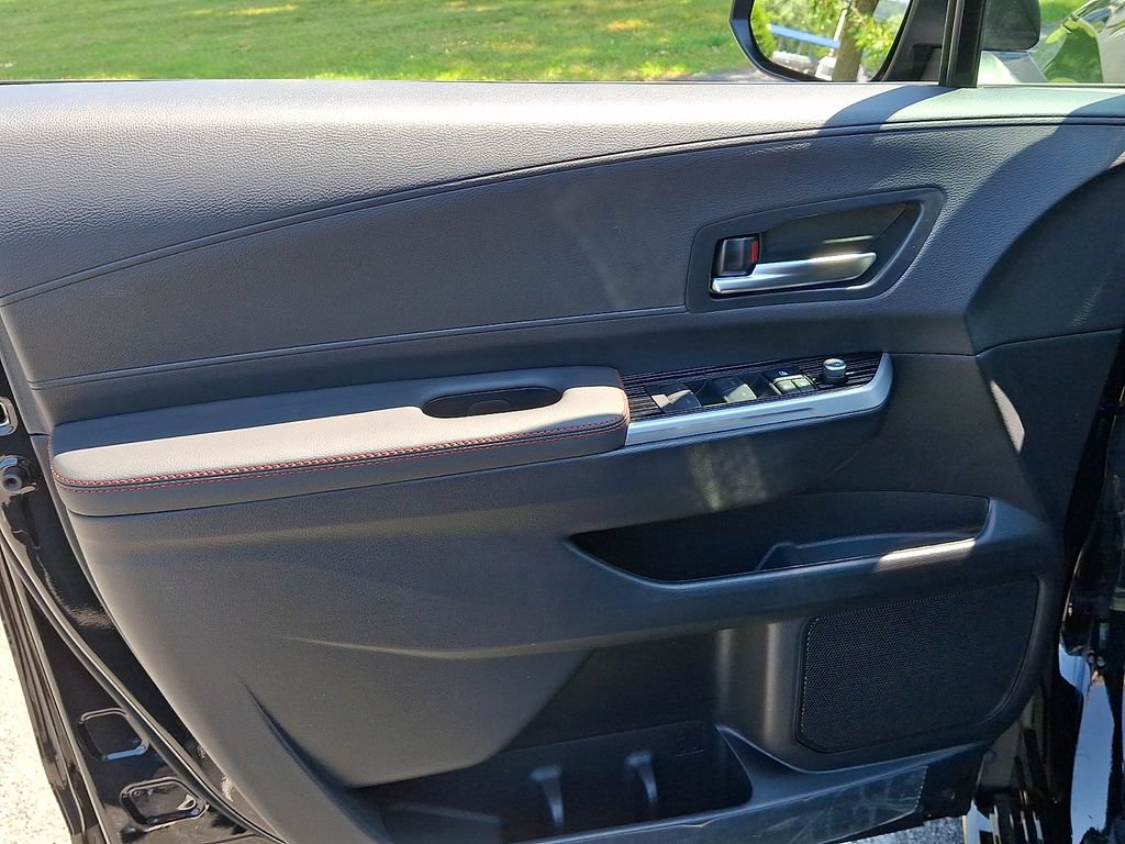 New 2026 Toyota Sienna XSE AWD/4WD image 7