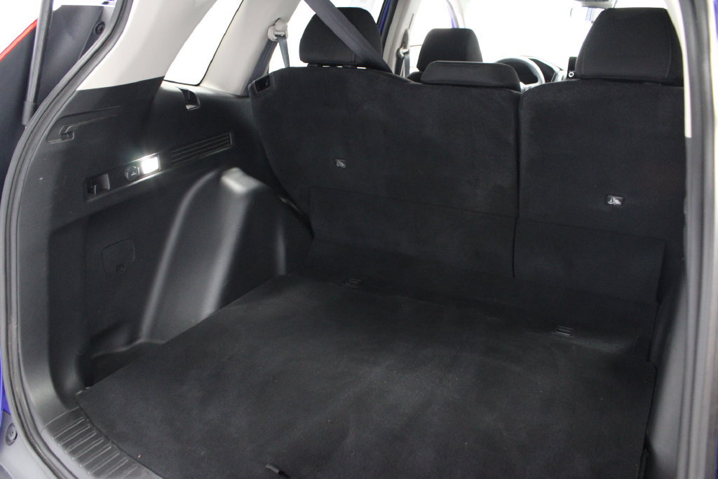 Used 2025 Honda CR-V EX image 13