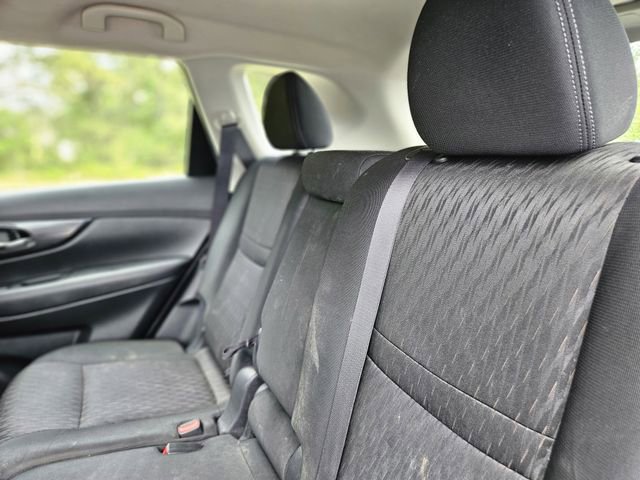 Certified 2018 Nissan Rogue S image 28