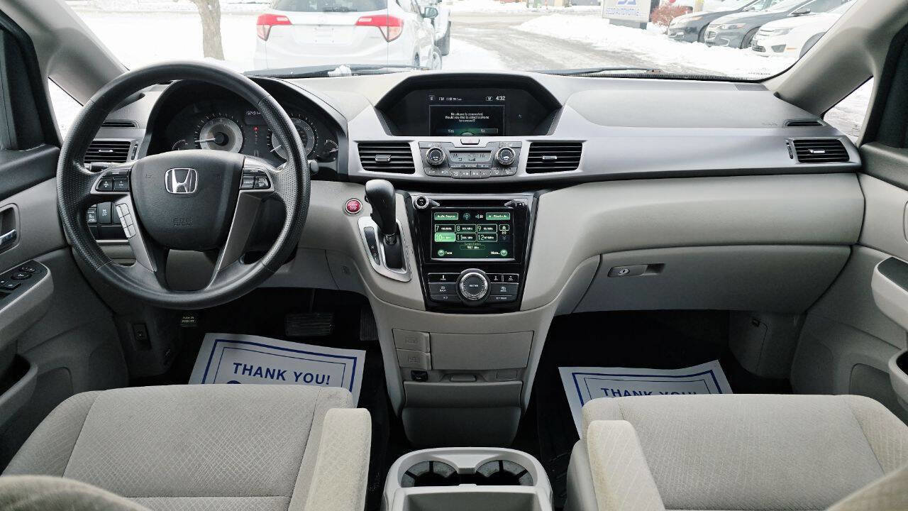 Used 2014 Honda Odyssey EX image 16