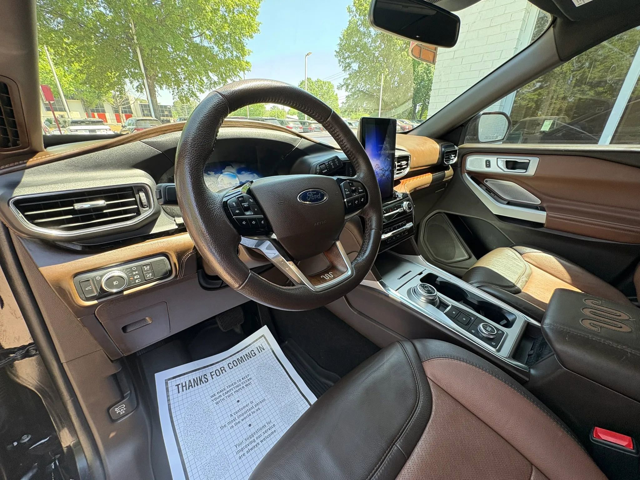 Used 2021 Ford Explorer King Ranch w/ Premium Technology Package AWD/4WD image 39