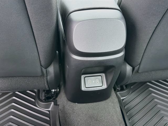 New 2026 Hyundai Elantra SE FWD image 24
