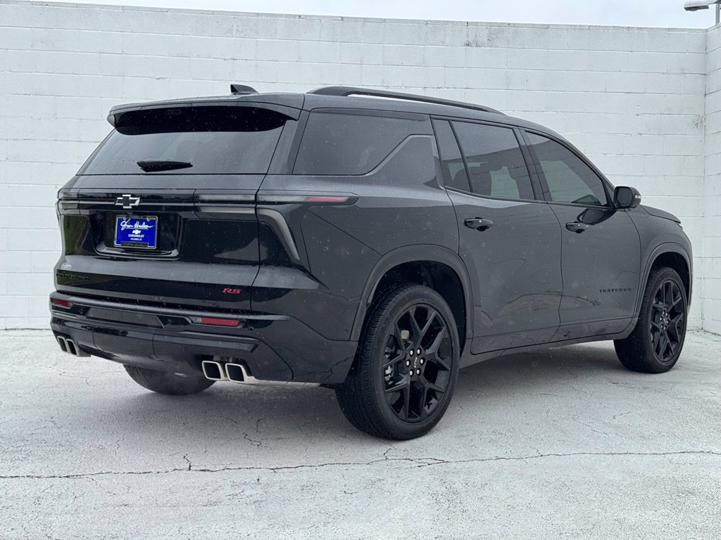 Used 2025 Chevrolet Traverse RS AWD/4WD image 14