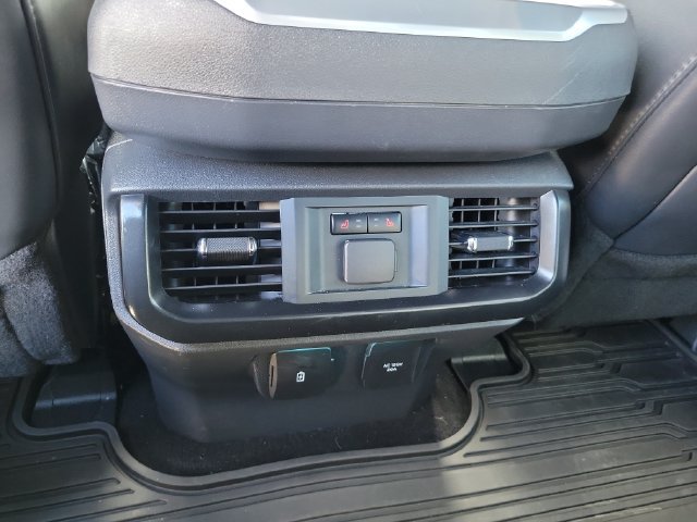 Used 2025 Ford F150 Raptor AWD/4WD image 14