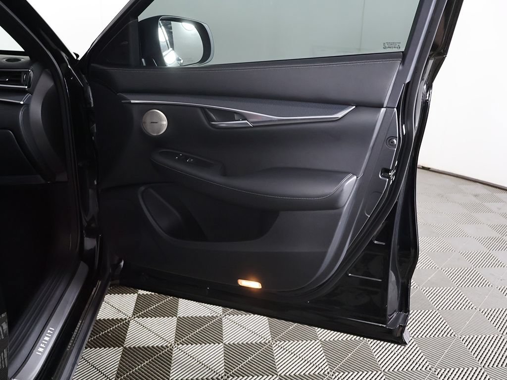 Used 2023 INFINITI QX50 Sport FWD image 23
