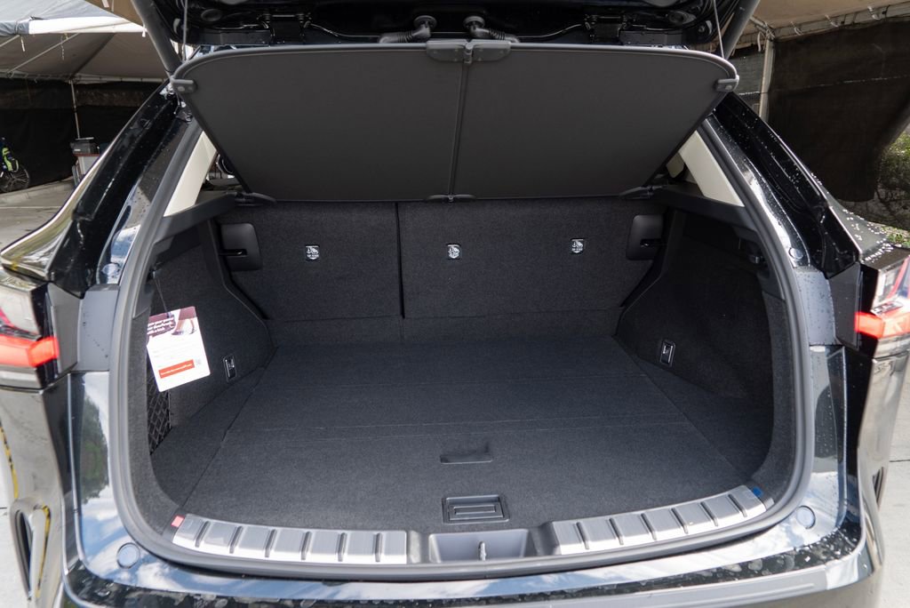 New 2026 Lexus NX 350h F Sport AWD/4WD image 8