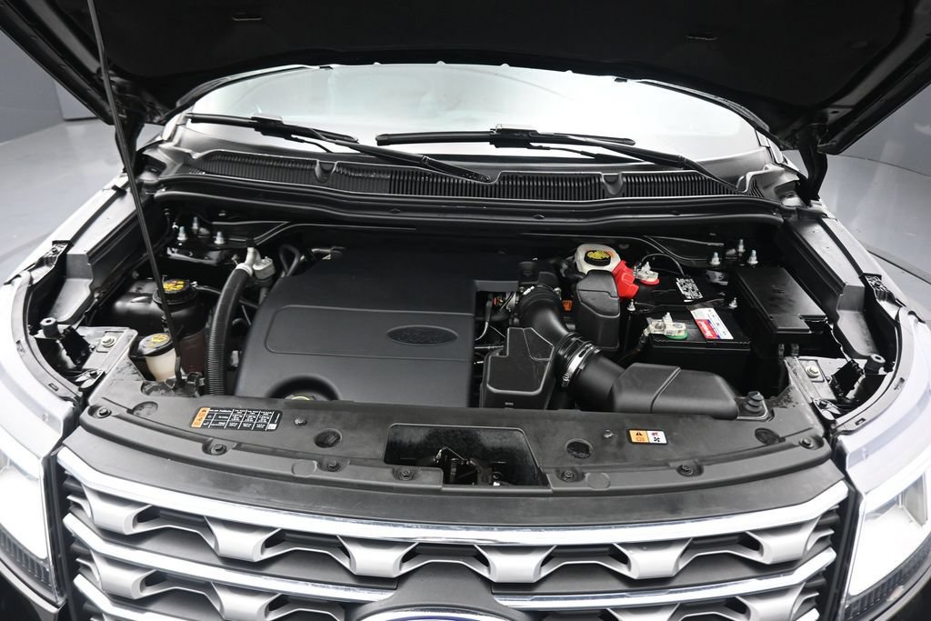 Used 2017 Ford Explorer Limited AWD/4WD image 62