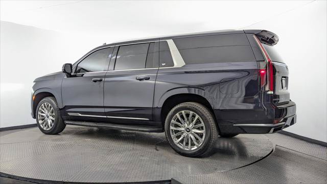 Used 2022 Cadillac Escalade ESV Premium Luxury AWD/4WD image 6