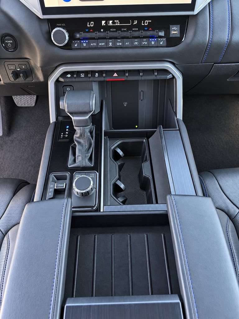 Used 2025 Toyota Sequoia Platinum AWD/4WD image 14