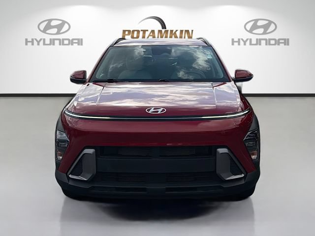 Certified 2024 Hyundai Kona SEL w/ Convenience Package FWD image 2