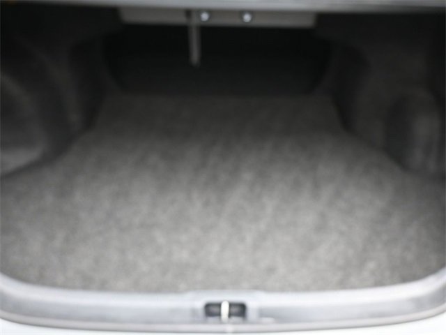 Used 2016 Toyota Camry XLE image 12