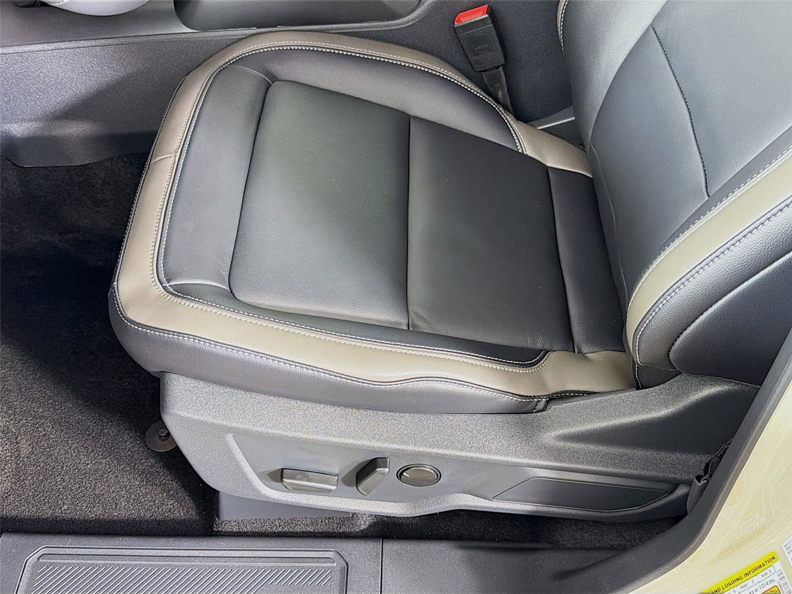 New 2026 Ford Bronco Outer Banks image 20