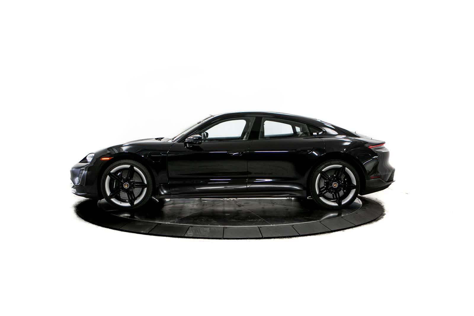 Used 2021 Porsche Taycan Turbo S AWD/4WD image 2