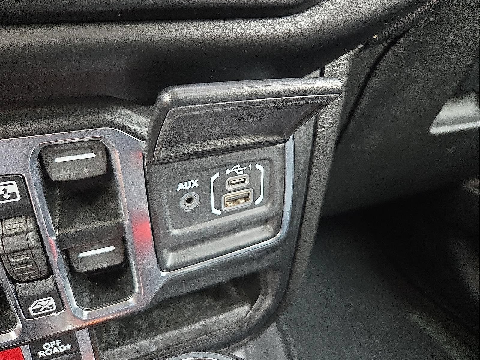 Used 2021 Jeep Wrangler Unlimited Rubicon AWD/4WD image 21