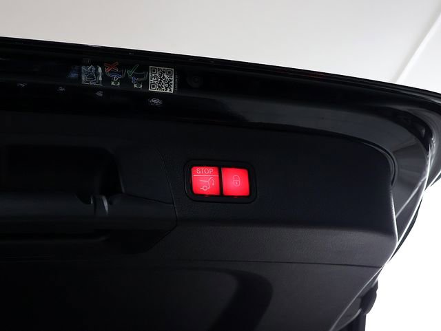 Certified 2022 Mercedes-Benz GLS 450 4MATIC image 33