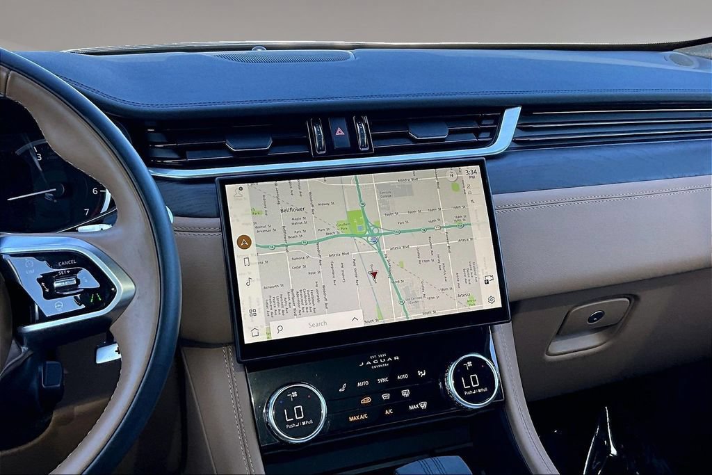 Used 2023 Jaguar F-PACE S AWD/4WD image 9