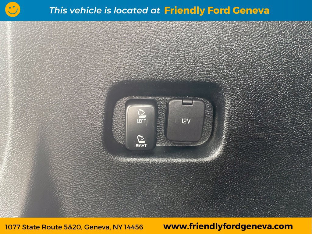 Used 2020 Ford Edge Titanium w/ Equipment Group 301A AWD/4WD image 12