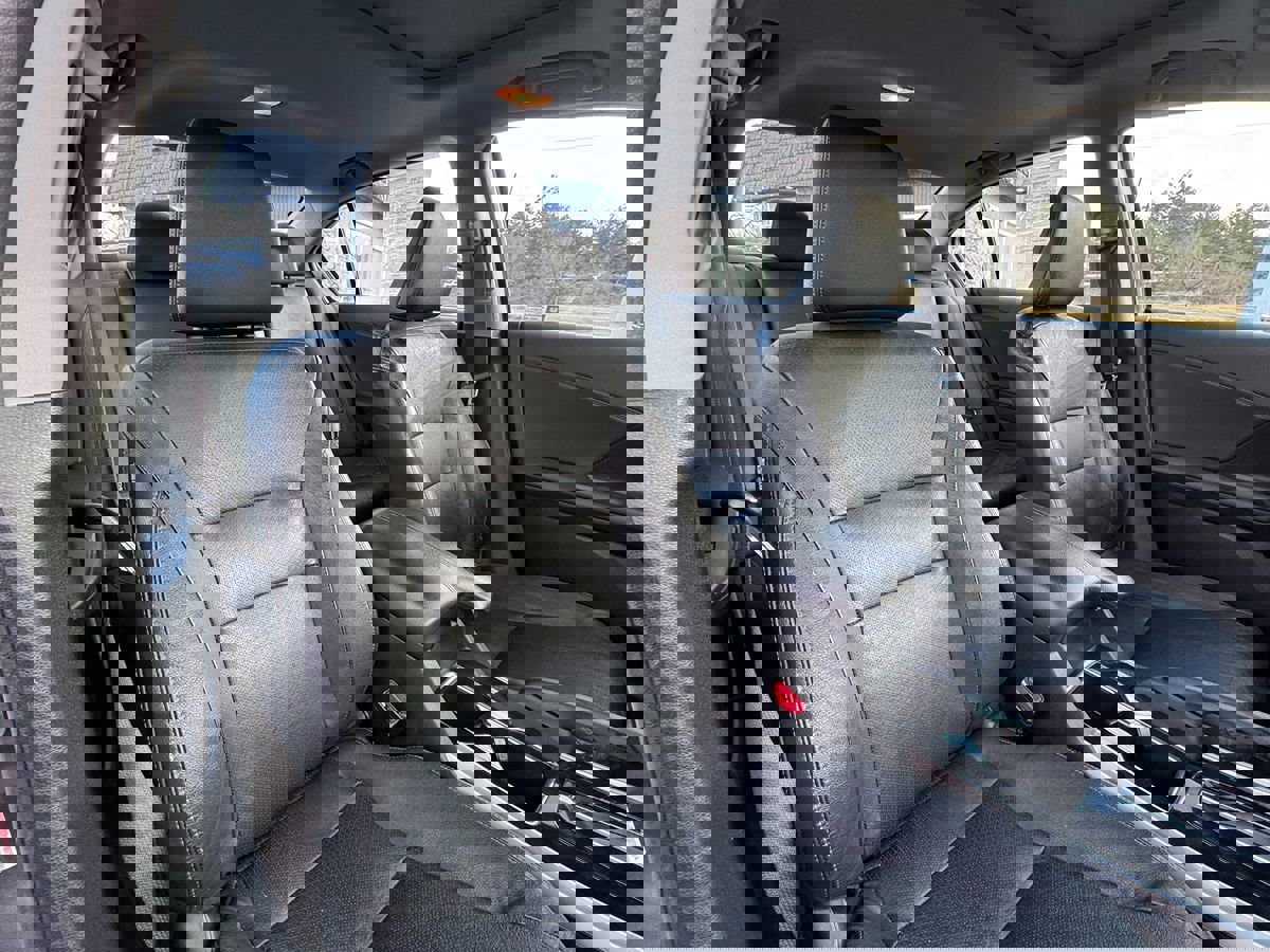 Used 2017 Honda Accord EX-L image 23