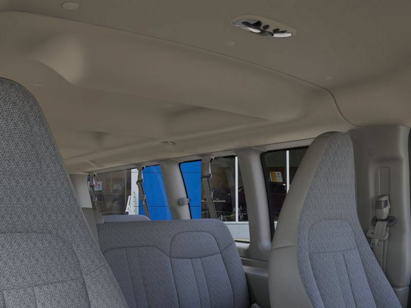 Used 2026 Chevrolet Express 3500 LS RWD image 24