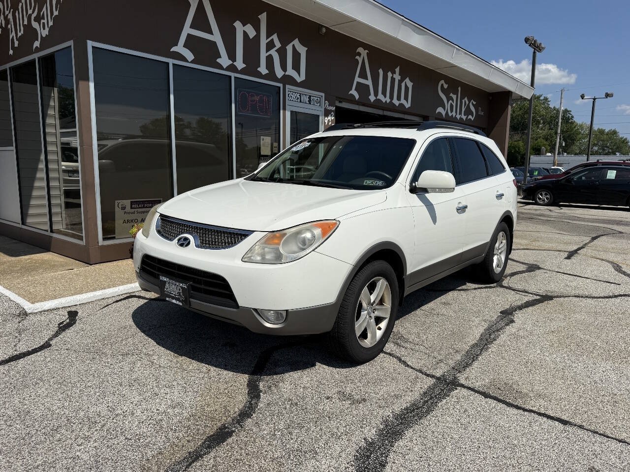 Used 2010 Hyundai Veracruz Limited AWD/4WD image 2