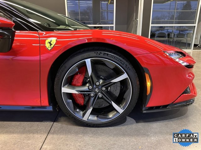 Used 2023 Ferrari SF90 Spider image 19