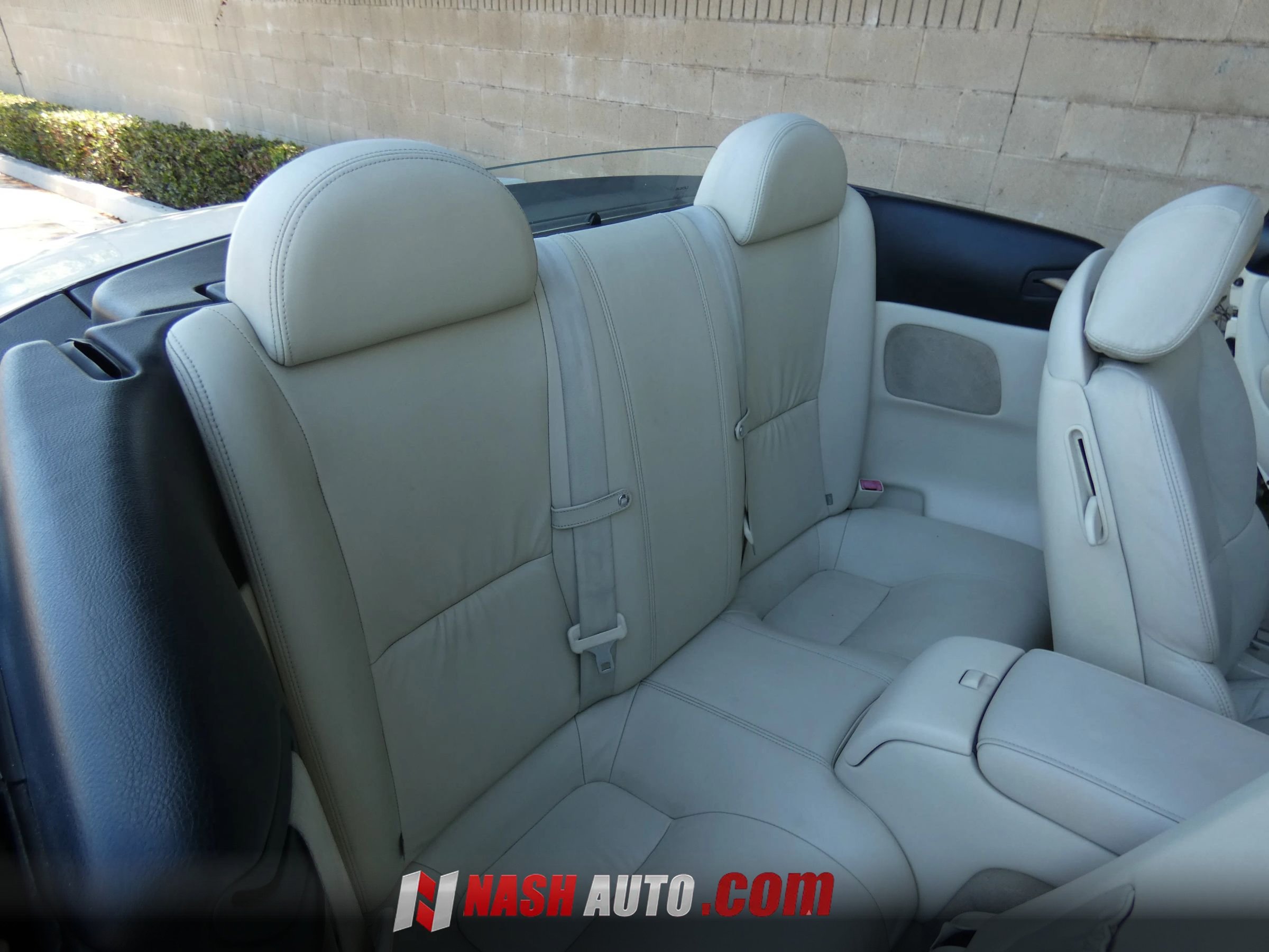 Used 2003 Lexus SC 430 Convertible RWD image 32