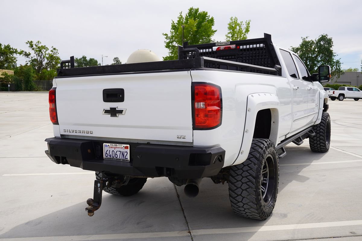 Used 2019 Chevrolet Silverado 3500 LTZ w/ Duramax Plus Package AWD/4WD image 15