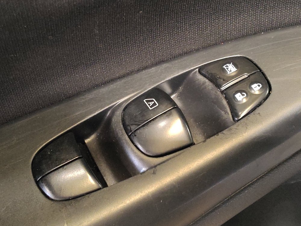 Used 2018 Nissan Sentra S FWD image 27