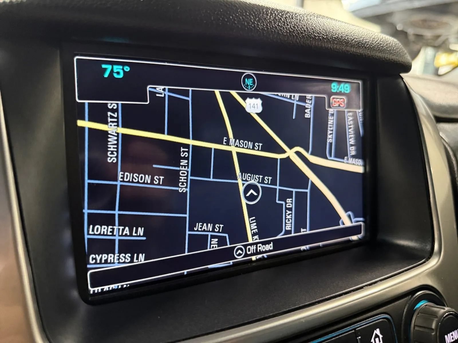 Used 2020 Chevrolet Suburban Premier AWD/4WD image 13