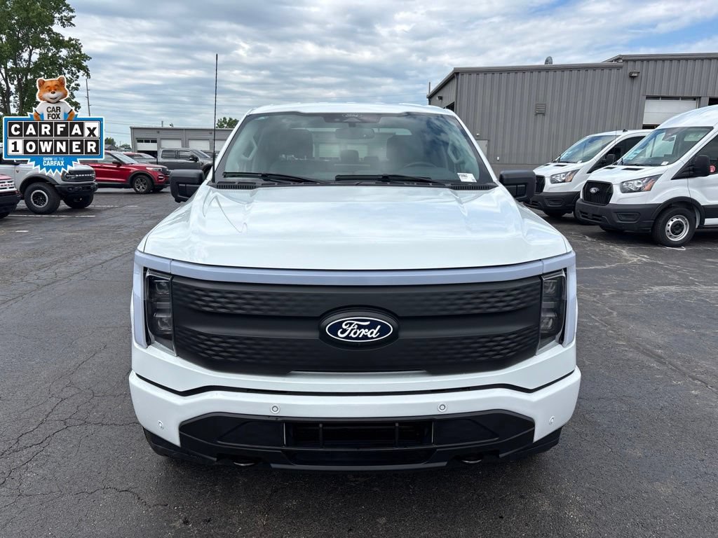 Used 2025 Ford F150 Lightning Flash AWD/4WD image 8