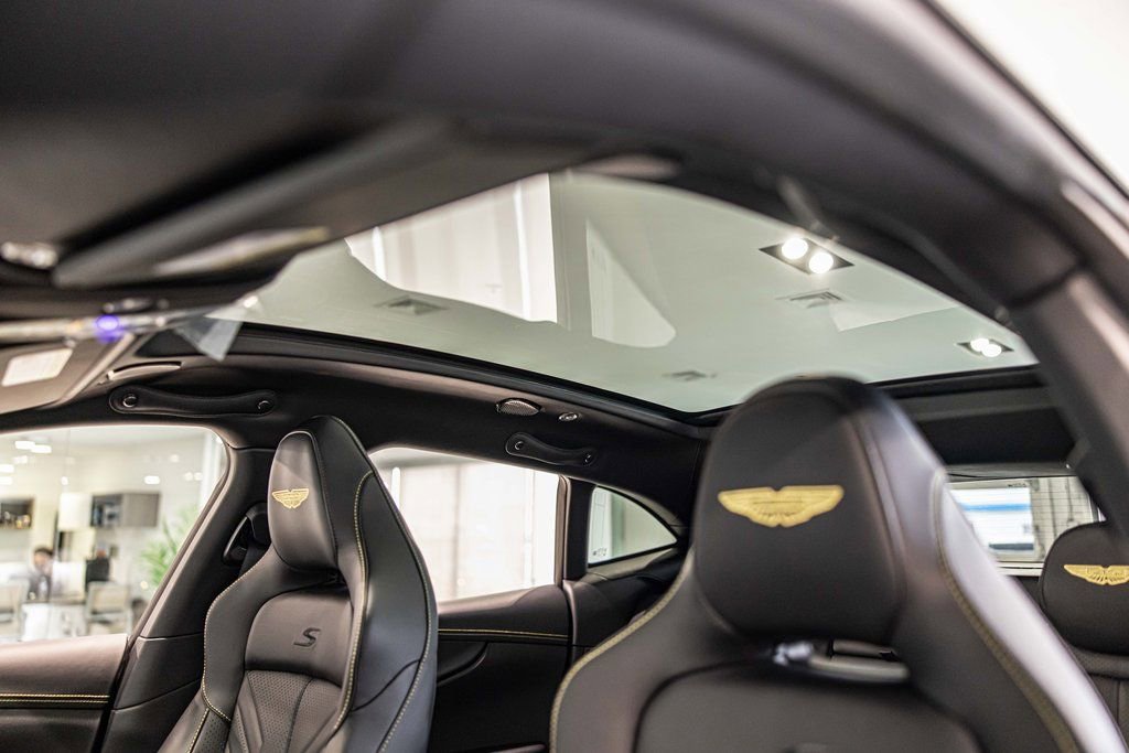 New 2026 Aston Martin DBX S AWD/4WD image 16