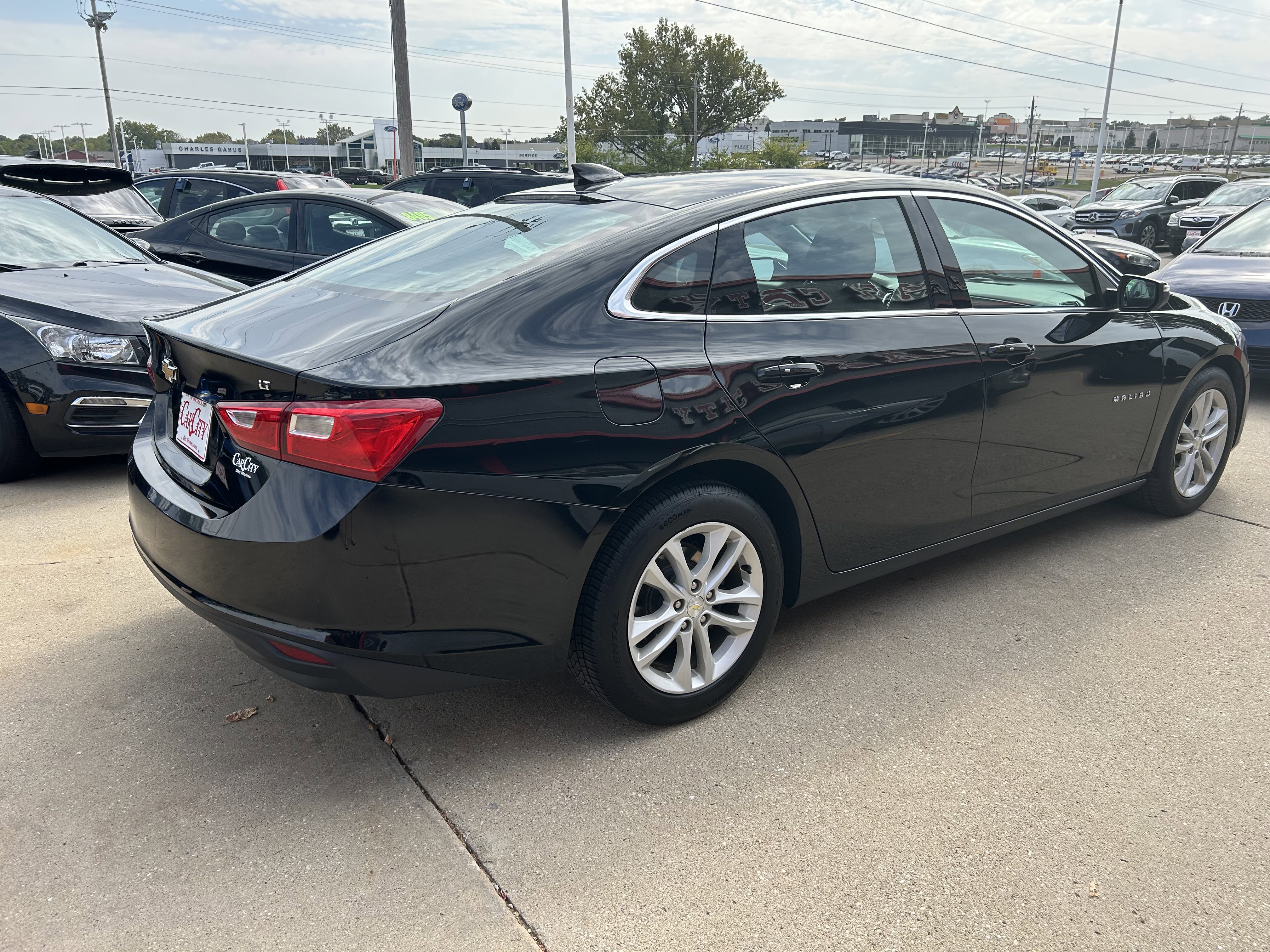 Used 2016 Chevrolet Malibu LT image 5