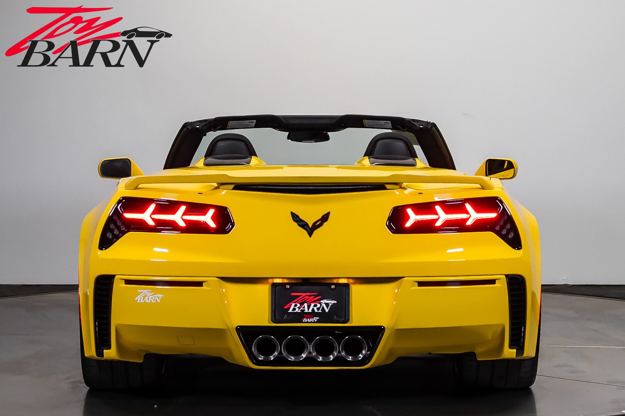 Used 2016 Chevrolet Corvette Z06 w/ 3LZ Preferred Equipment Group RWD image 4