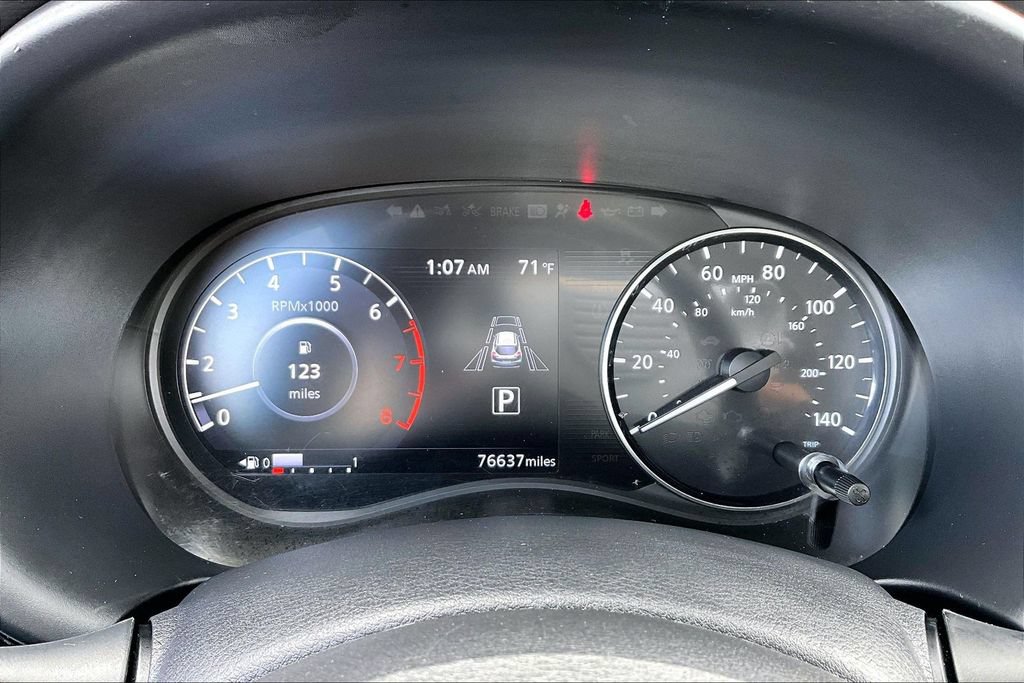 Used 2022 Nissan Kicks SV FWD image 13