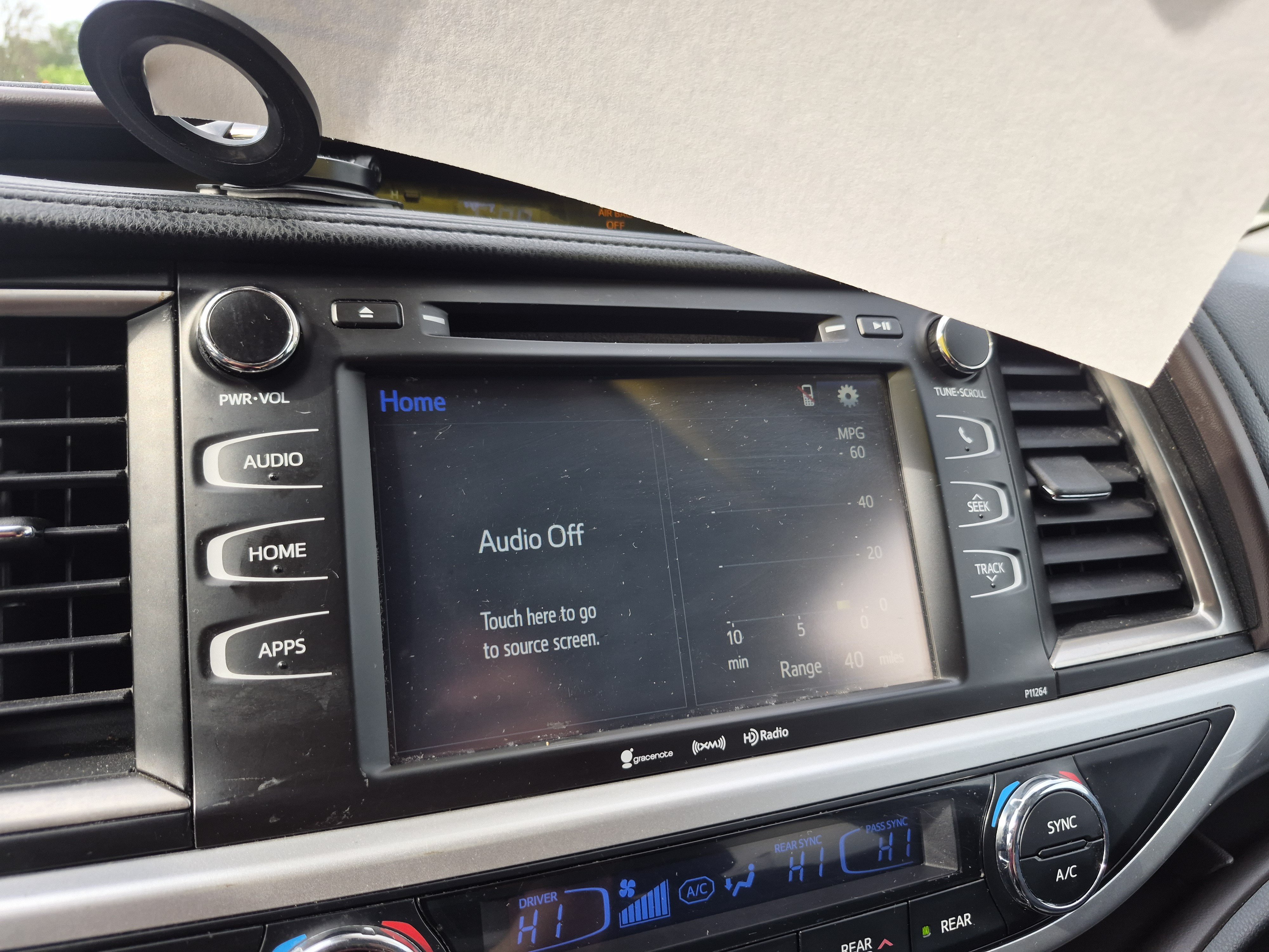 Used 2016 Toyota Highlander Plus AWD/4WD image 24