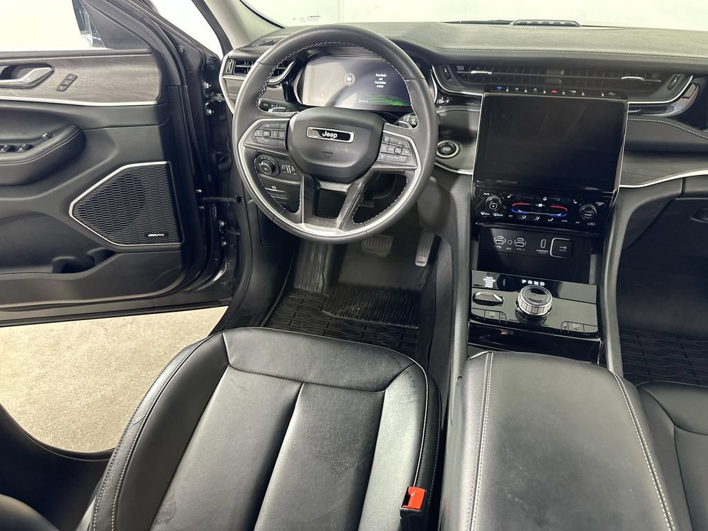 Used 2023 Jeep Grand Cherokee 4WD 4xe image 19