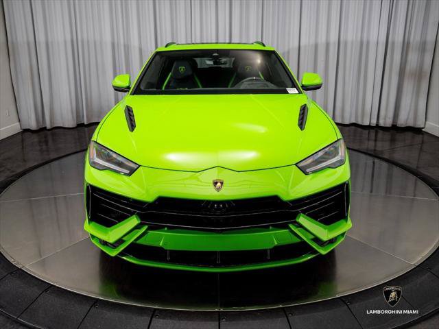 Used 2024 Lamborghini Urus S AWD/4WD image 3