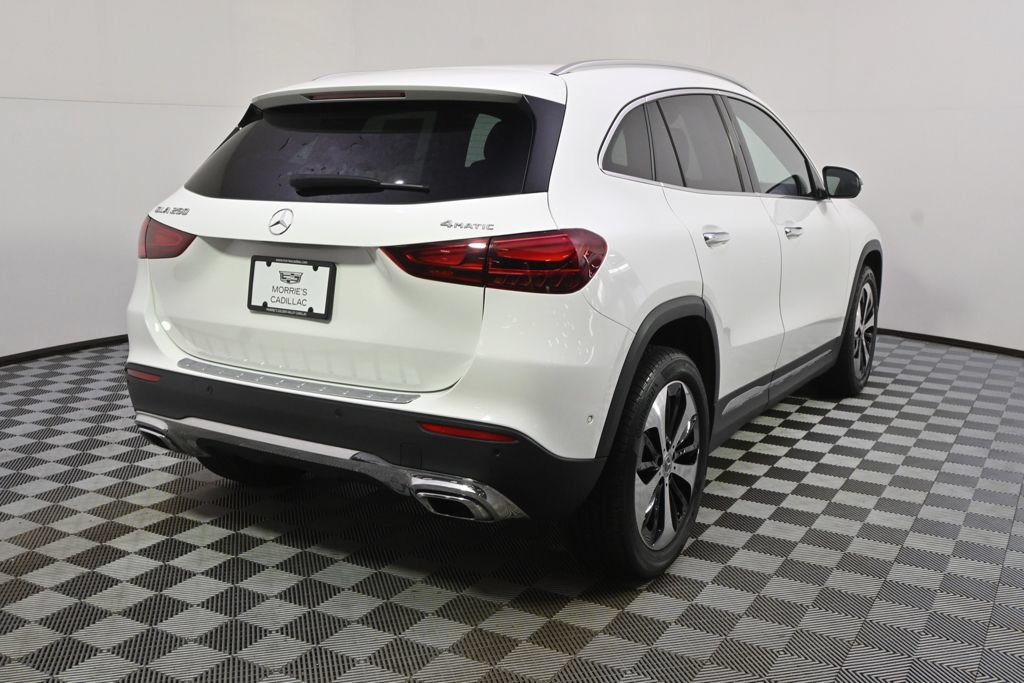 Used 2025 Mercedes-Benz GLA 250 4MATIC image 7