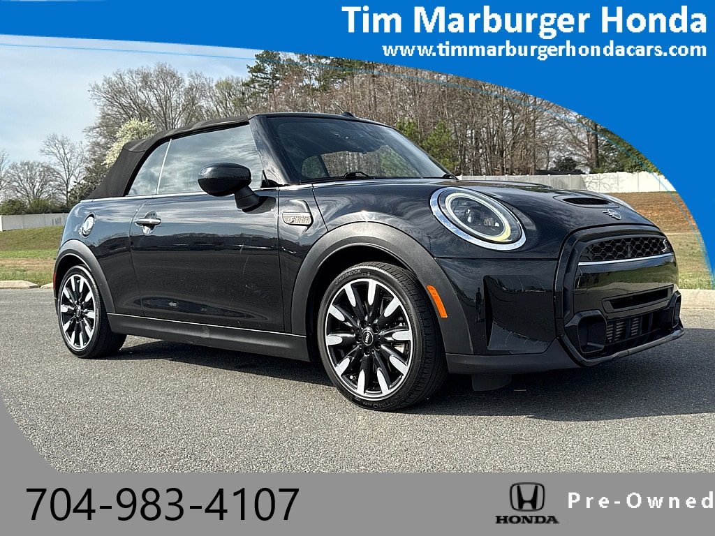 Used 2023 MINI Cooper S image 1