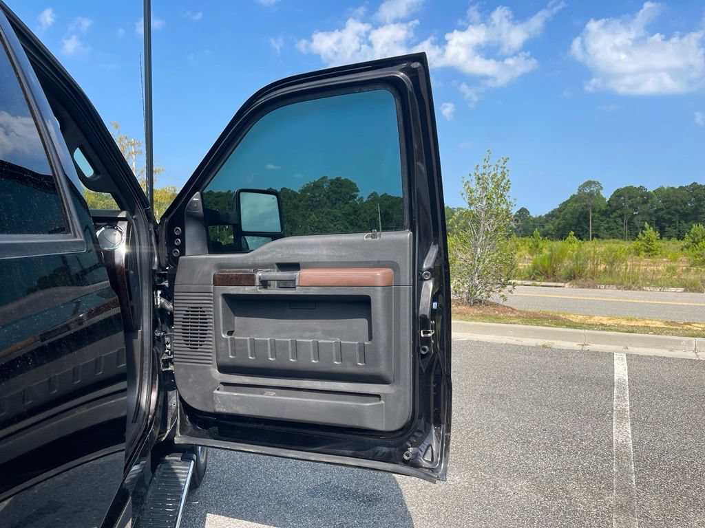 Used 2014 Ford F250 Platinum AWD/4WD image 45