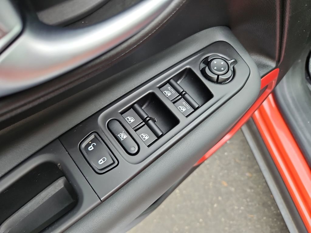 Used 2021 Jeep Renegade Trailhawk image 26