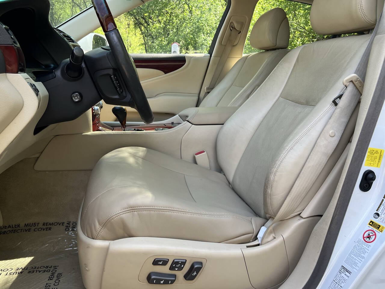 Used 2012 Lexus LS 460 AWD w/ Luxury Value Edition image 9