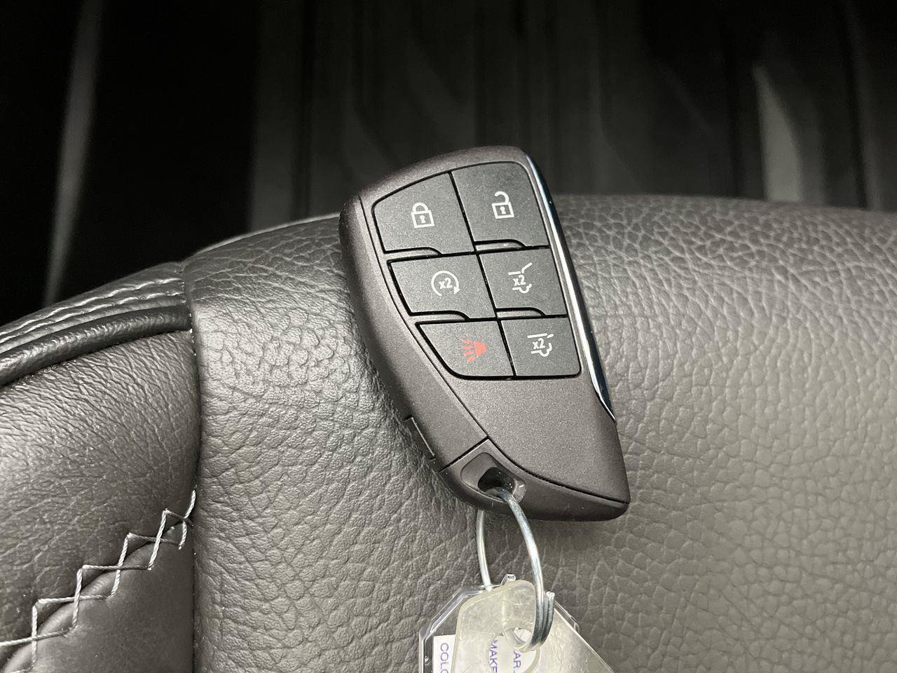 Certified 2023 GMC Yukon XL Denali AWD/4WD image 32