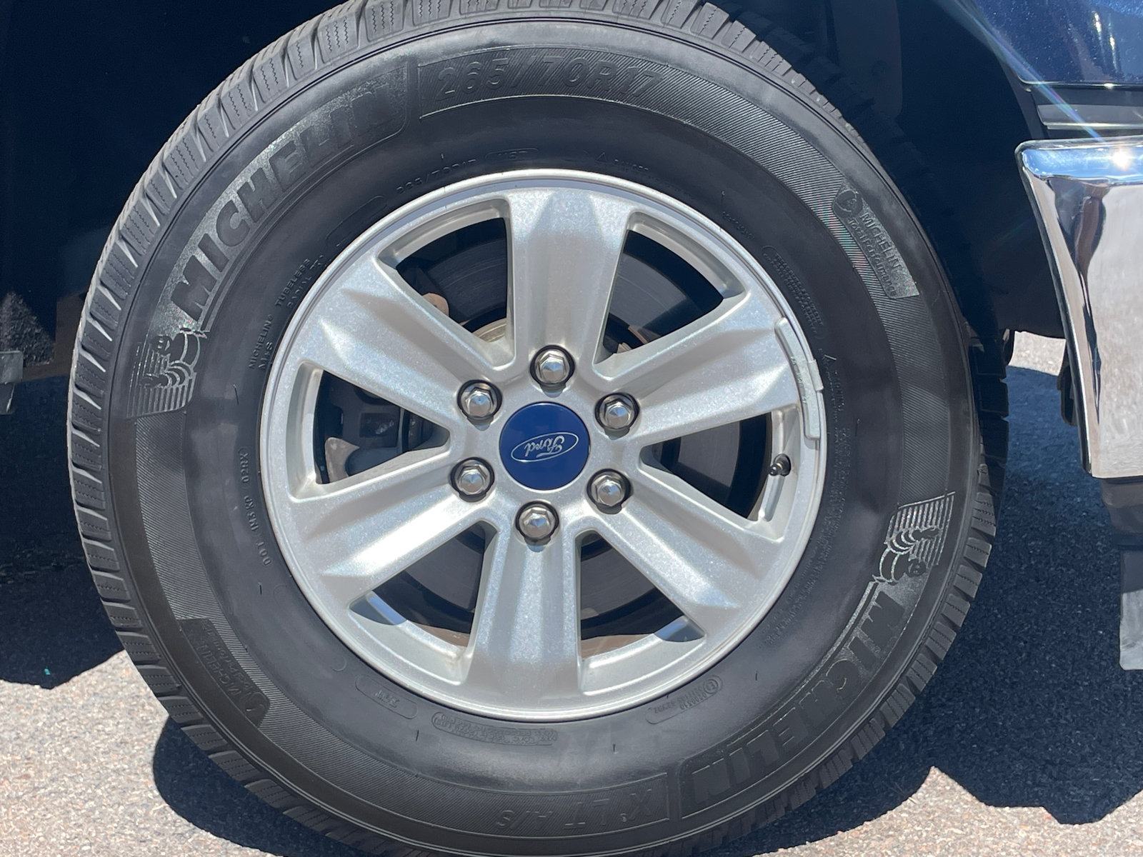Used 2015 Ford F150 XLT w/ Equipment Group 301A Mid AWD/4WD image 8