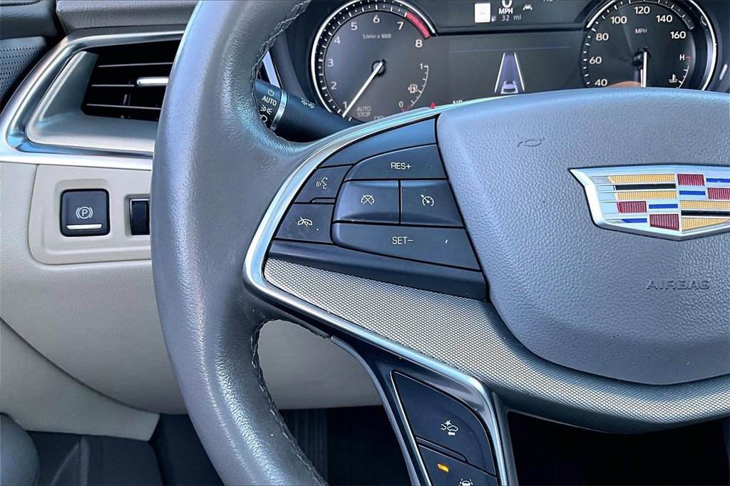 Certified 2023 Cadillac XT5 Premium Luxury image 20