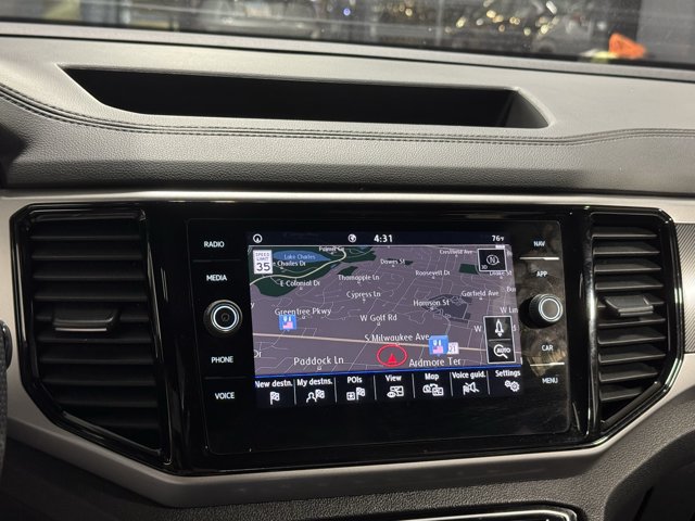 Used 2020 Volkswagen Atlas Cross Sport SEL R-Line FWD image 7