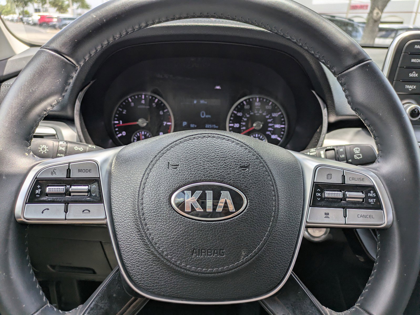 Certified 2021 Kia Telluride LX FWD image 21